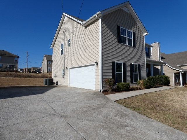 Building Photo - 3BR Home w/ Bonus Room Close to Nashville