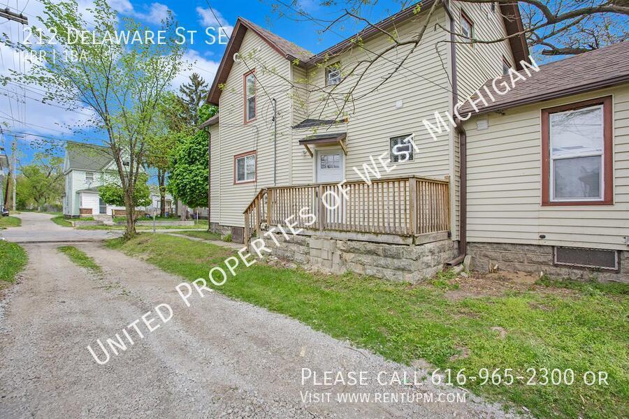 Building Photo - Tours Estimated to Begin 10/24 | 2 Bedroom...