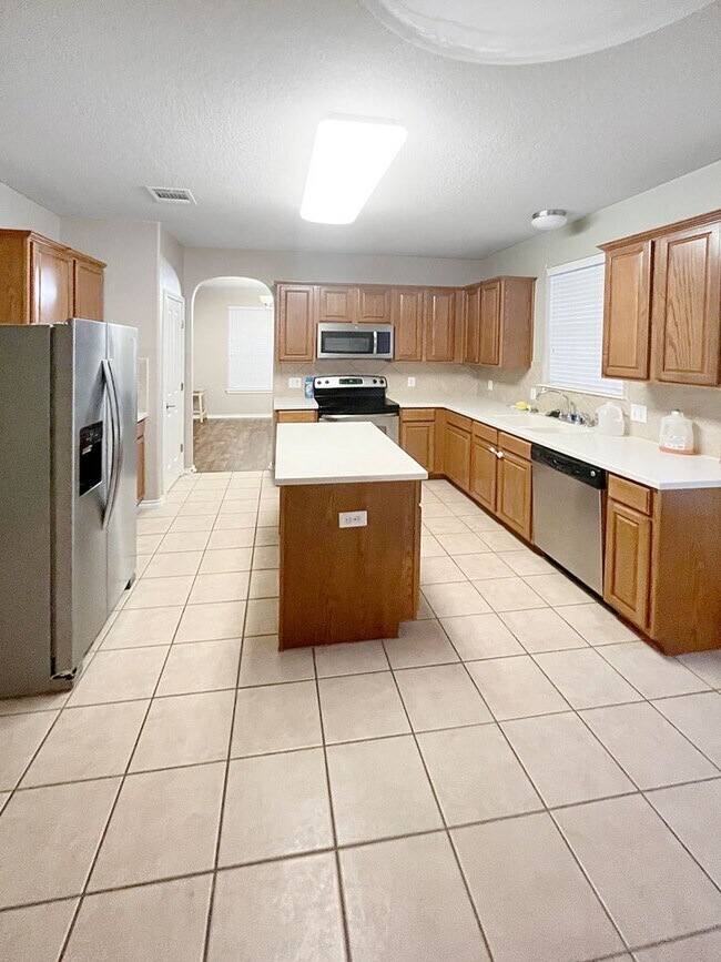 Foto del edificio - Move in Ready