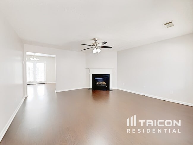 Building Photo - 128 Spring Walk Wy