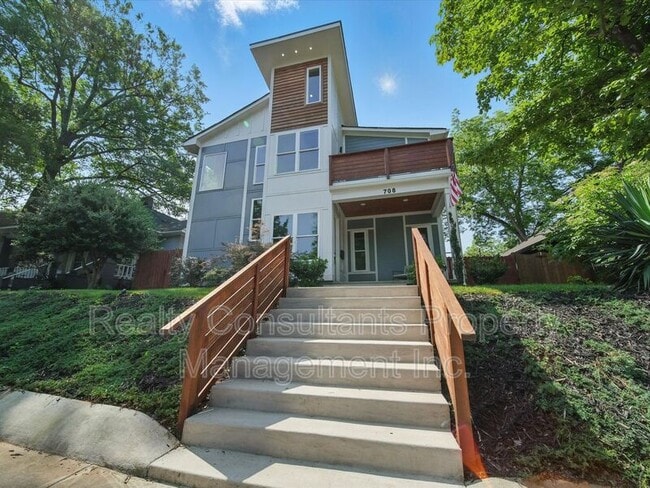 Building Photo - 708 Cross Trl Dr