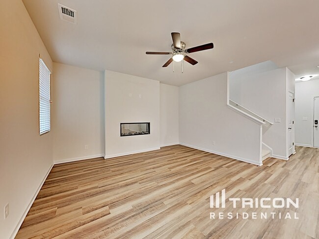 Foto del edificio - 158 Fresh Laurel Ln