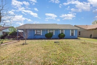 Building Photo - 1274 Granada St