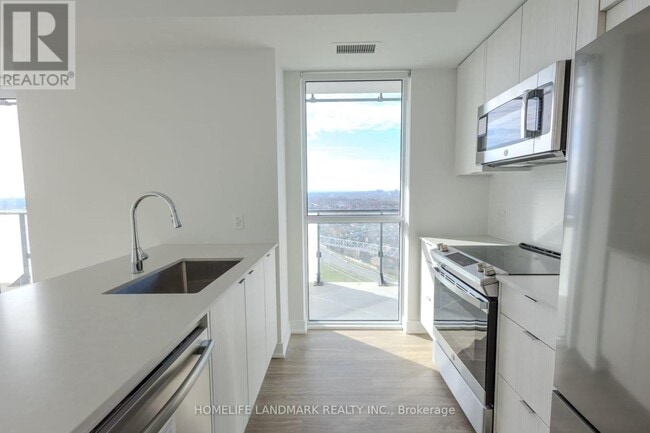 Building Photo - 4130 Parkside Village Dr