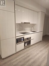 Building Photo - 8 Interchange Wy