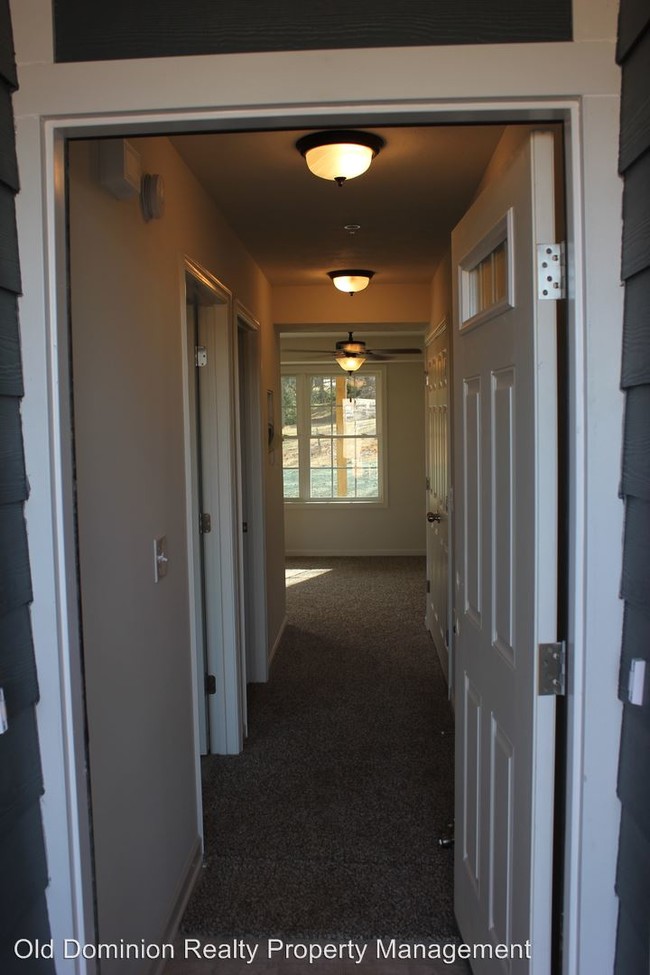 Building Photo - 1 br, 1 bath House - 1628 Allison Way Unit 1
