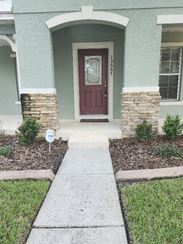 Building Photo - 13667 Phoenix Dr