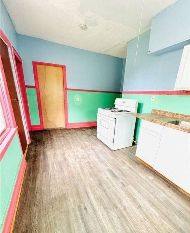 Foto del edificio - 285 Winslow Ave