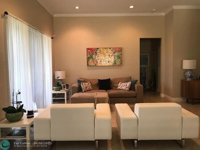 Foto del edificio - 1441 Cardinal Way