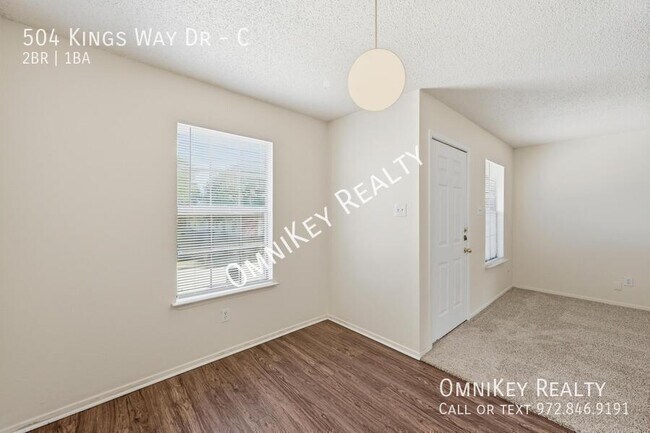 Foto del edificio - 504 Kings Way Dr