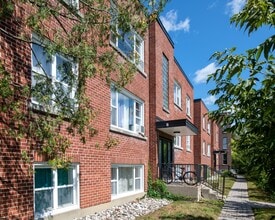 Building Photo - 20-28 Chapleau Av