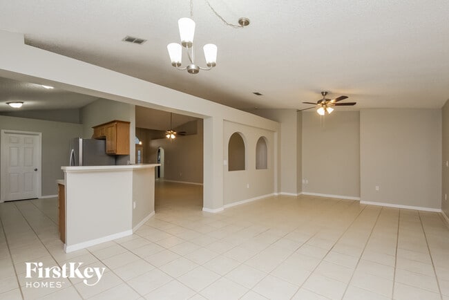 Building Photo - 1310 Berryhill Dr