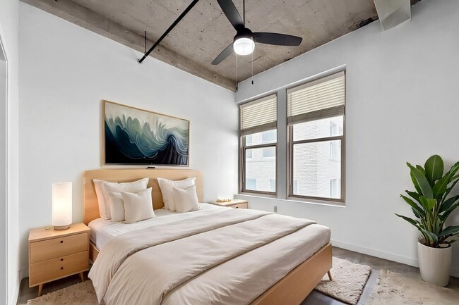 Building Photo - Library Lofts