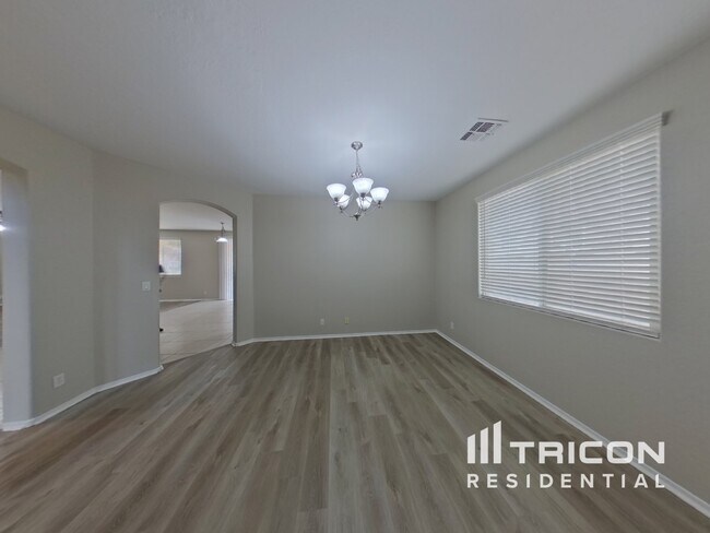 Foto del edificio - 42437 W Corvalis Ln