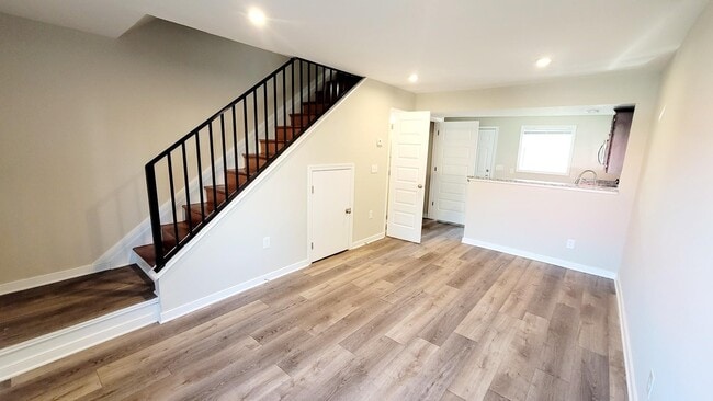 Building Photo - 509 N 35th St