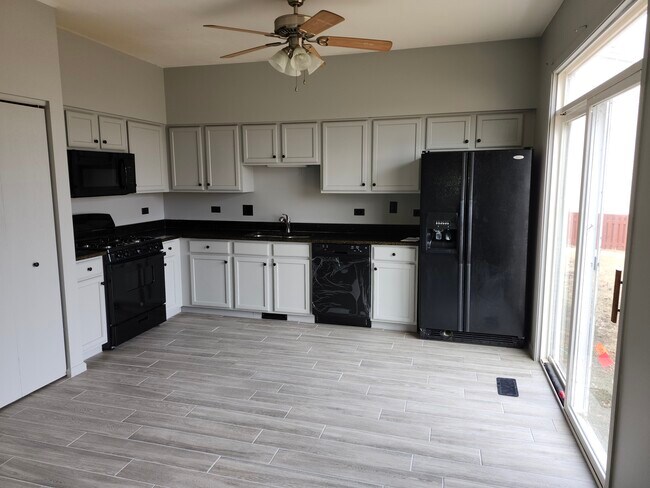 Cocina - 401 Gregory Ln