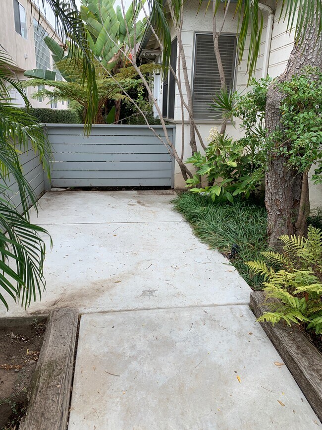 ¿Espacio para mesa, asientos, barbacoa? - 1236 24th St