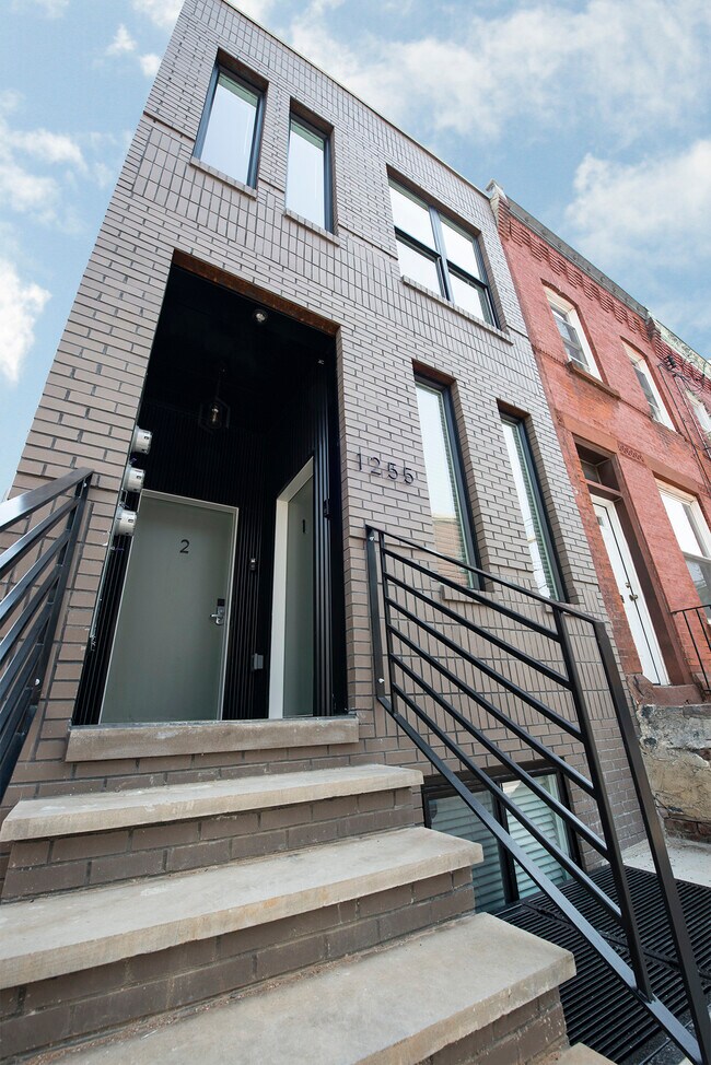 Foto del edificio - 1255 N 24th St