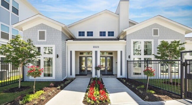 Foto del edificio - 12752 E Houston Rd