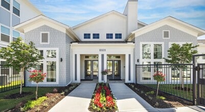 Building Photo - 12752 N Houston Rosslyn Rd