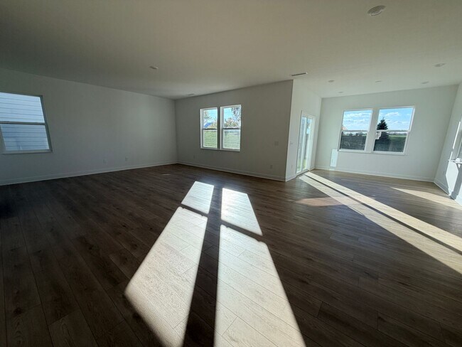 Building Photo - 936 Shadow Dr