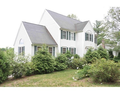Primary Photo - 33 Berkshire Rd