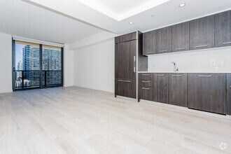Building Photo - 45 SW 9th St
