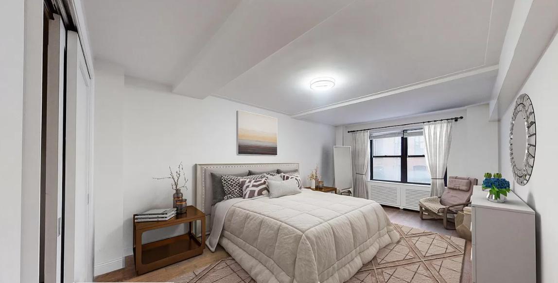 Foto principal - 137 E 38th St