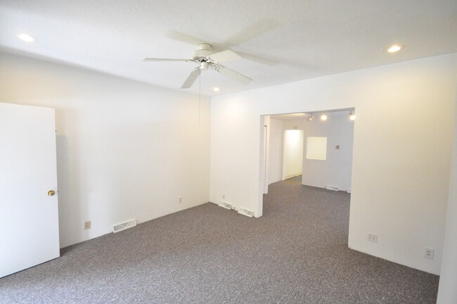 Living Room 1 - 2181 Summit St