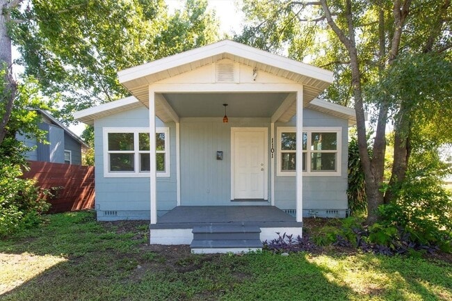 Photo - 1101 28th St N House