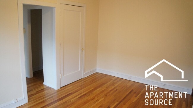 Foto del edificio - 3304 W Schubert Ave