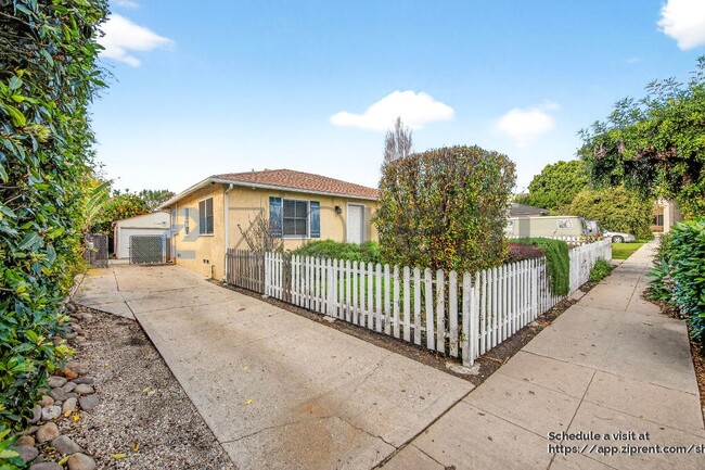 Building Photo - 61 S Katherine Dr