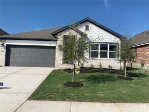 Building Photo - 206 Mangold Dr