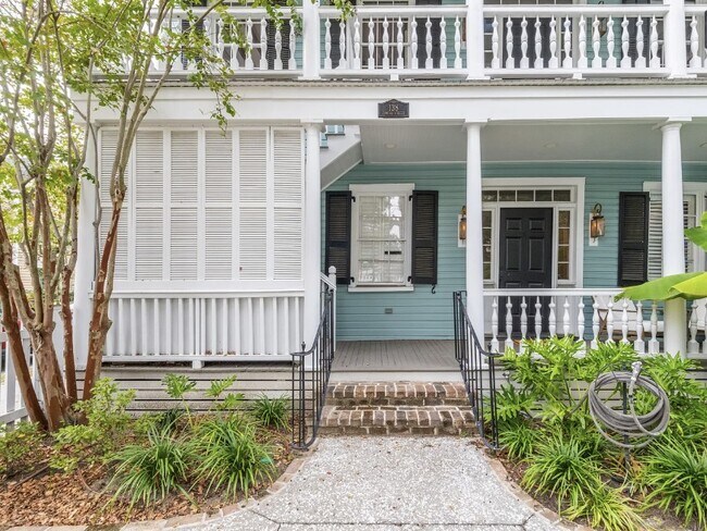 Foto del edificio - 138 Coming St