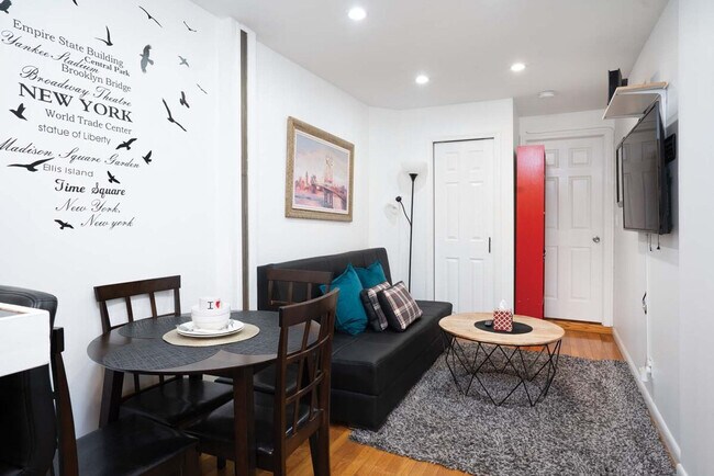 Foto del edificio - 305 E 104th St