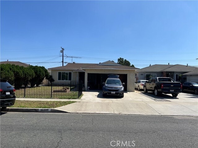 Foto del edificio - 16208 Maidstone Ave