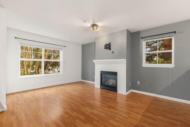 Foto del edificio - 23420 SE Black Nugget Rd