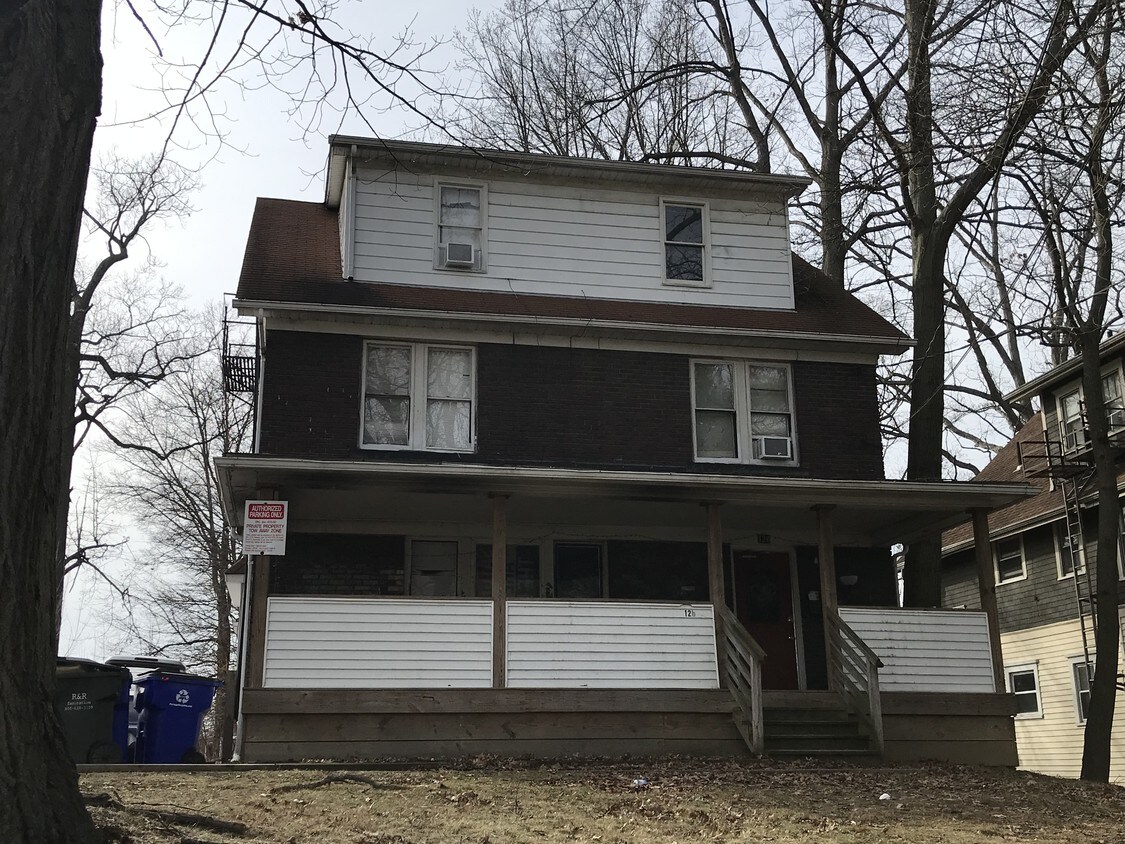 126 University Dr, Kent, OH 44240 House Rental in Kent, OH
