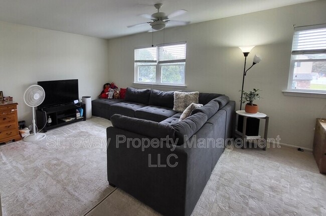 Building Photo - 505 Corinthian Ave