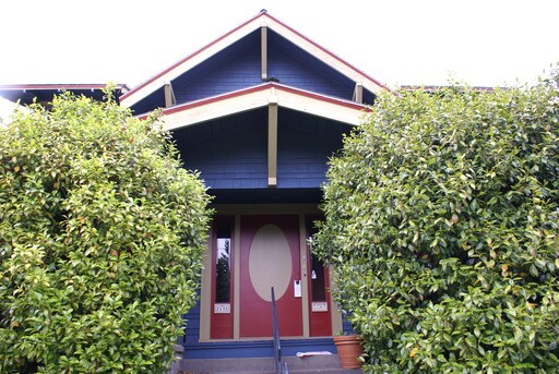 Building Photo - 2505 NE Halsey St