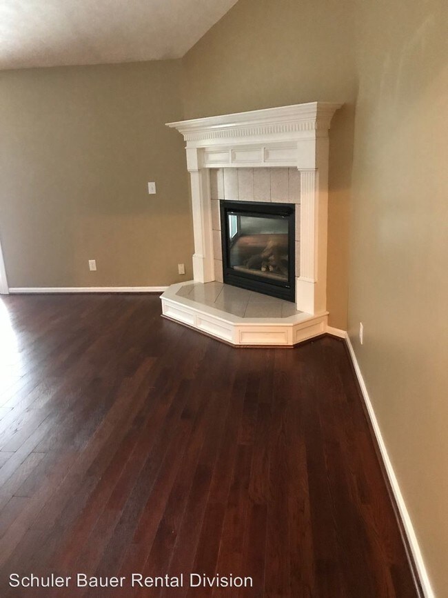 Building Photo - 4 br, 2 bath House - 3152 Koehler Place
