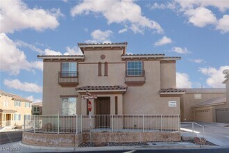 Building Photo - 7960 Violet Dawn St