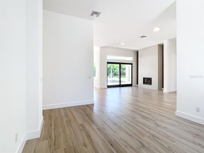 Building Photo - 6449 Cartmel Ln