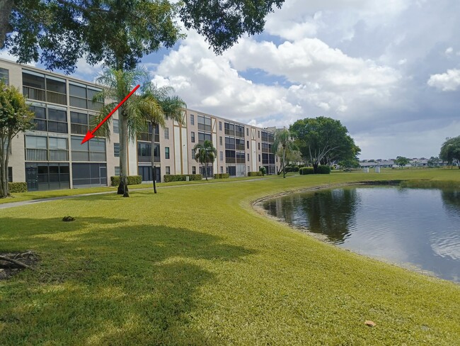 Building Photo - 7280 Amberly Ln