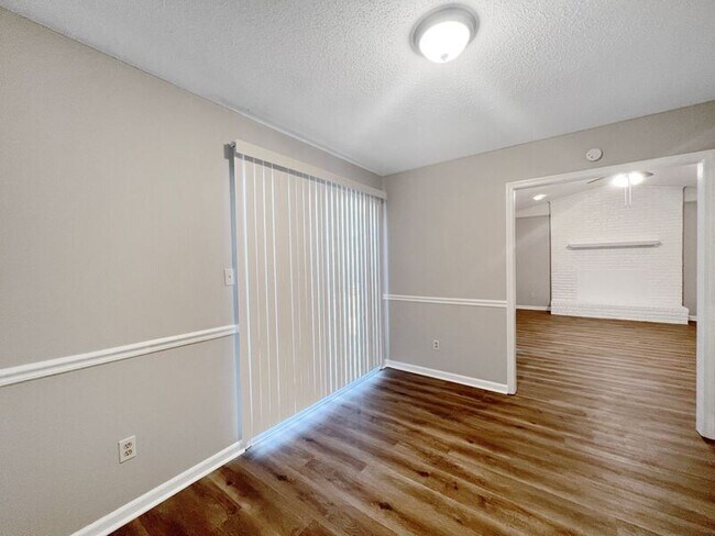 Building Photo - 4190 Runningbrook Cir