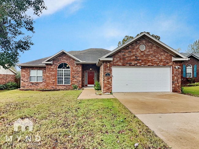 Building Photo - 214 Blake Dr