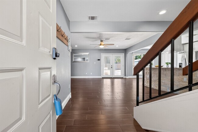 Foto del edificio - 17634 Huntersglen Cir