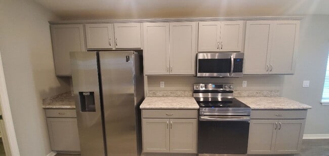 Foto del edificio - 4-bedroom Home in Villamar **MOVE-IN SPECIAL, 50% OFF 2ND MONTH***