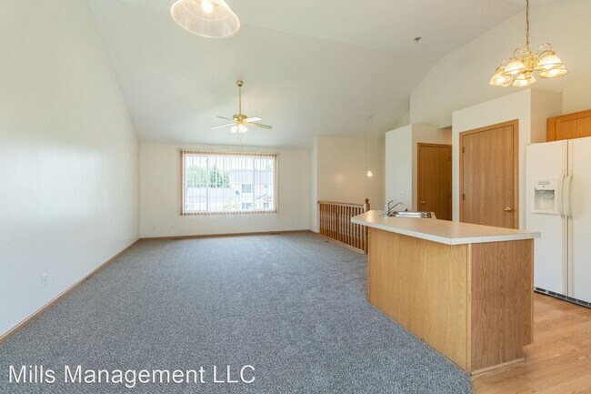 Building Photo - 4 br, 3 bath House - 1815 SW 36th