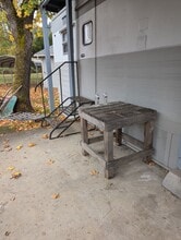 Building Photo - 249 SE 2nd St